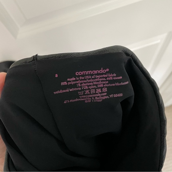 Commando Faux Leather High Waisted Leggings size S - Picture 8 of 8